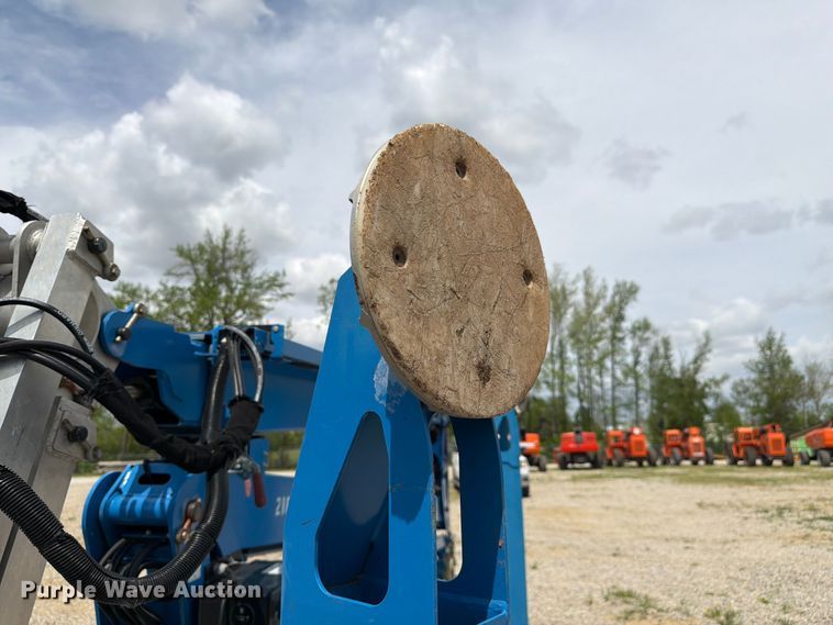 image for item FC3042 2020 Genie TX50 DC boom lift