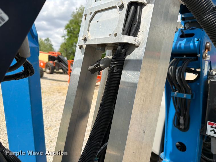 image for item FC3042 2020 Genie TX50 DC boom lift