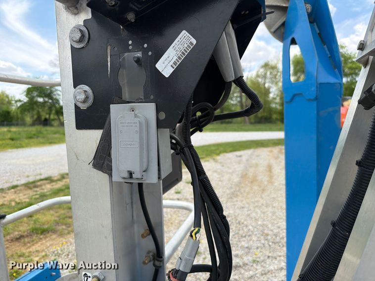 image for item FC3042 2020 Genie TX50 DC boom lift