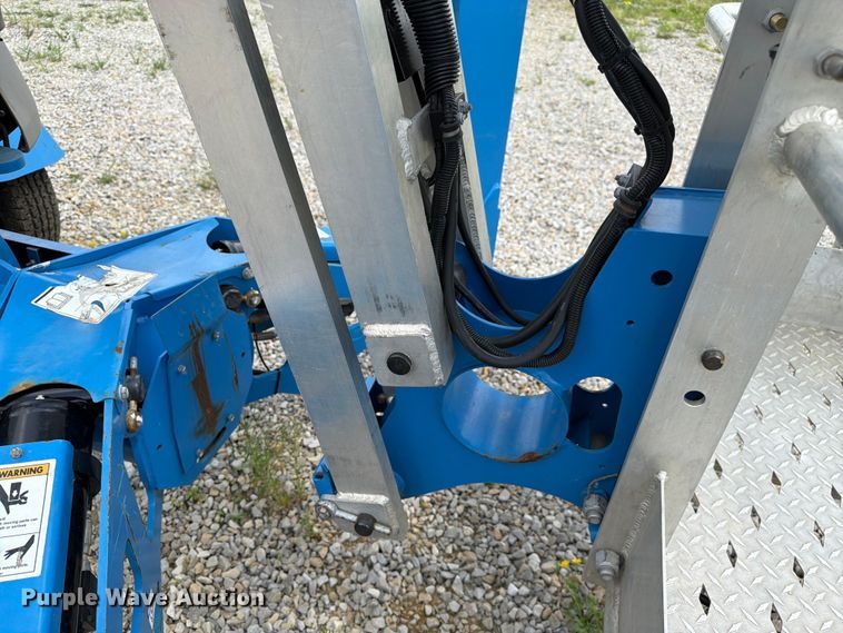 image for item FC3042 2020 Genie TX50 DC boom lift