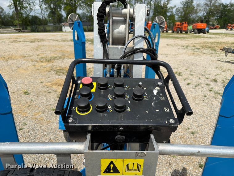 image for item FC3042 2020 Genie TX50 DC boom lift