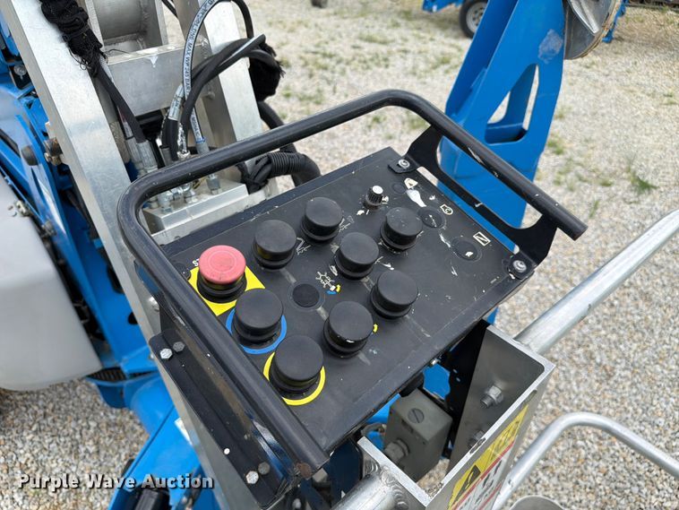 image for item FC3042 2020 Genie TX50 DC boom lift