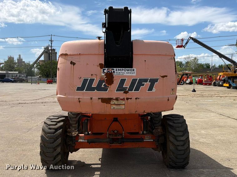 image for item FC3047 2015 JLG 660SJ boom lift