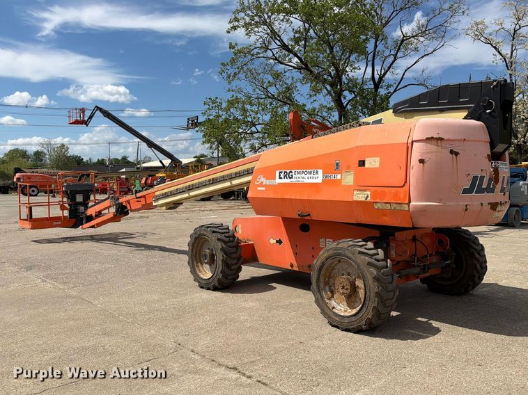image for item FC3047 2015 JLG 660SJ boom lift