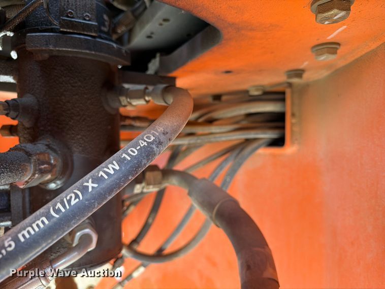 image for item FC3047 2015 JLG 660SJ boom lift