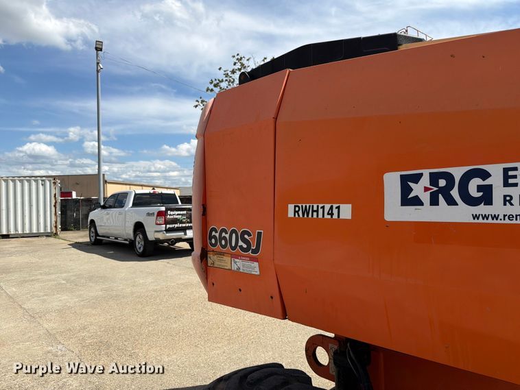 image for item FC3047 2015 JLG 660SJ boom lift