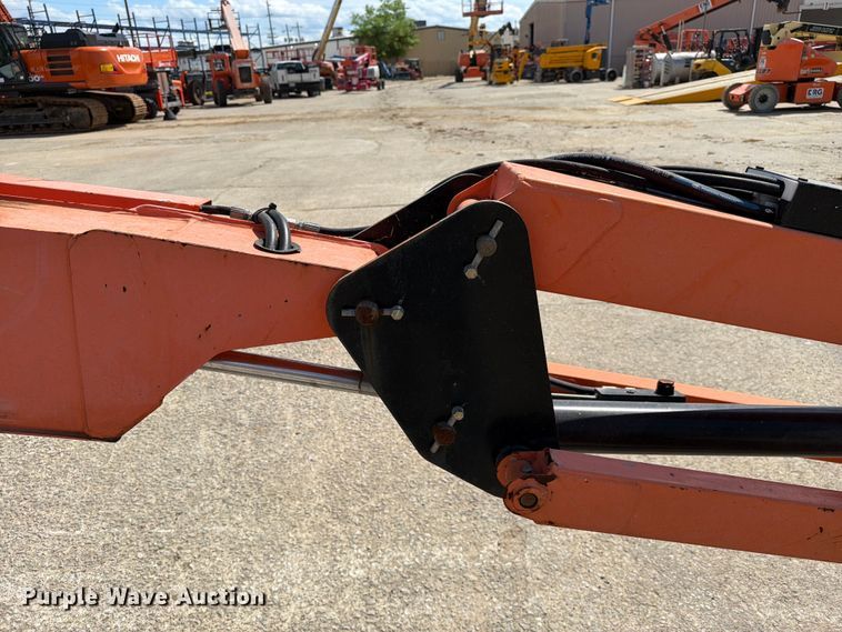 image for item FC3047 2015 JLG 660SJ boom lift