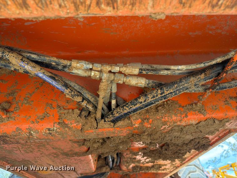 image for item FC3047 2015 JLG 660SJ boom lift