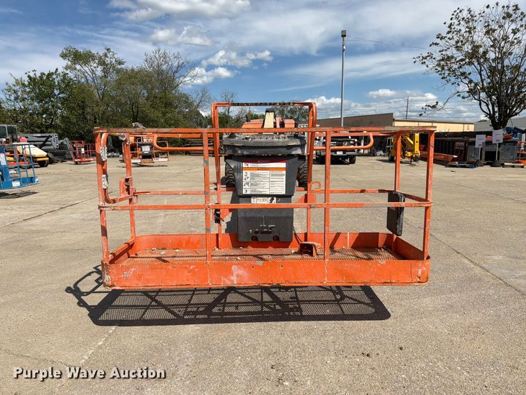 image for item FC3047 2015 JLG 660SJ boom lift