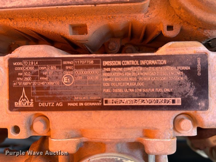 image for item FC3047 2015 JLG 660SJ boom lift