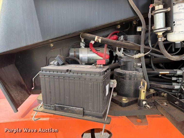 image for item FC3047 2015 JLG 660SJ boom lift