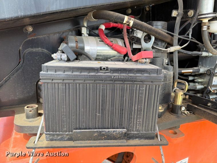 image for item FC3047 2015 JLG 660SJ boom lift