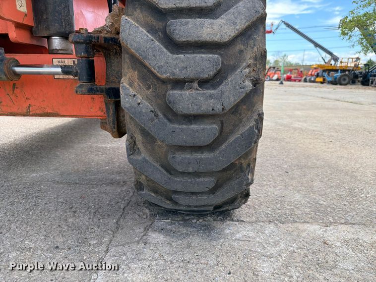 image for item FC3047 2015 JLG 660SJ boom lift