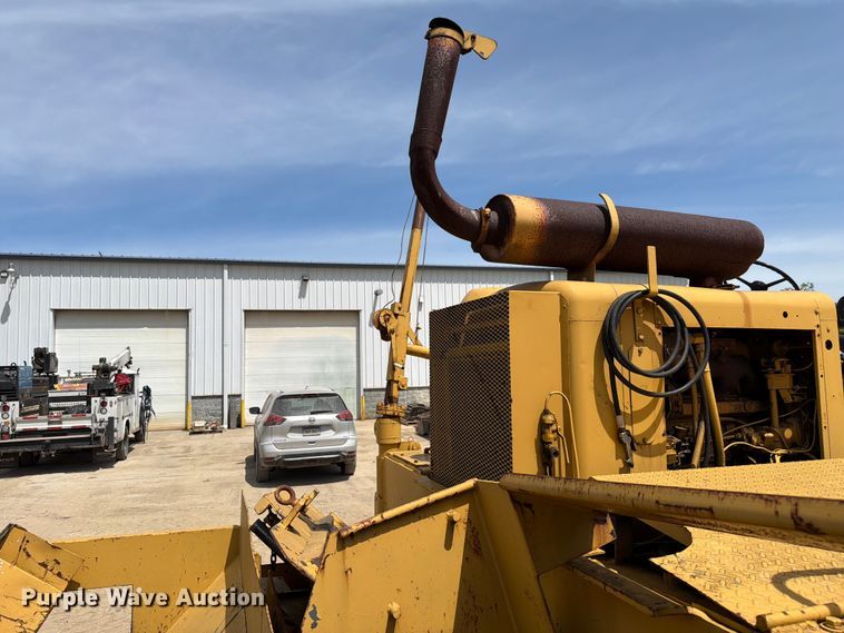 image for item FC3056 Norris paver