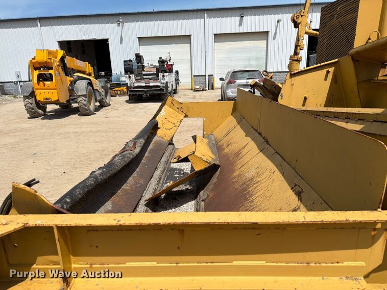 image for item FC3056 Norris paver