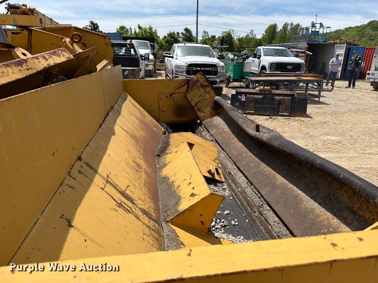 image for item FC3056 Norris paver