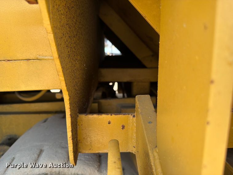 image for item FC3056 Norris paver