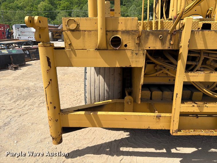 image for item FC3056 Norris paver
