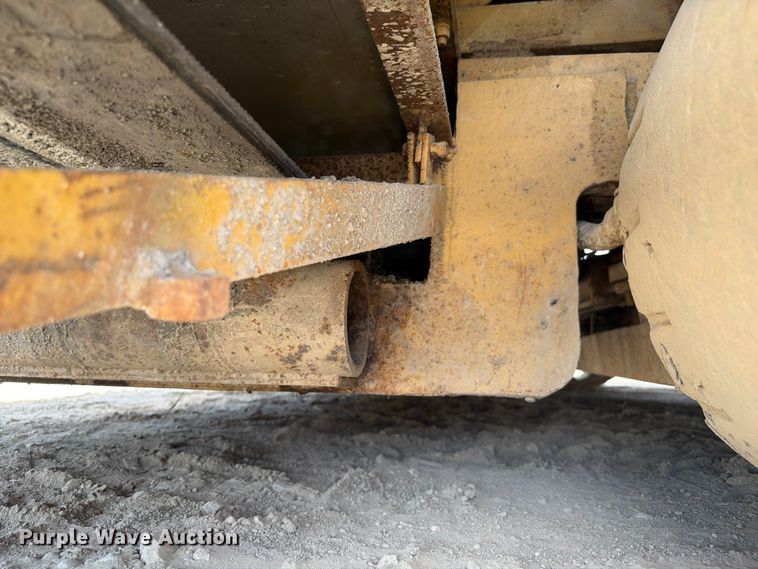 image for item FC3056 Norris paver