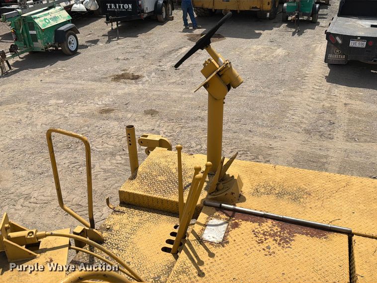 image for item FC3056 Norris paver