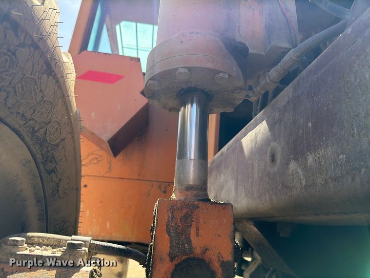 image for item FC3059 1995 Lull 844C-42 telehandler