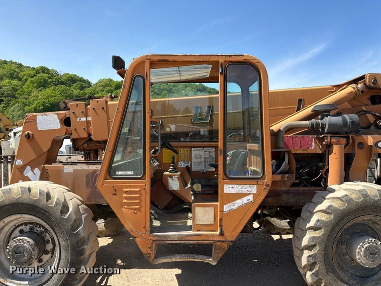 image for item FC3059 1995 Lull 844C-42 telehandler