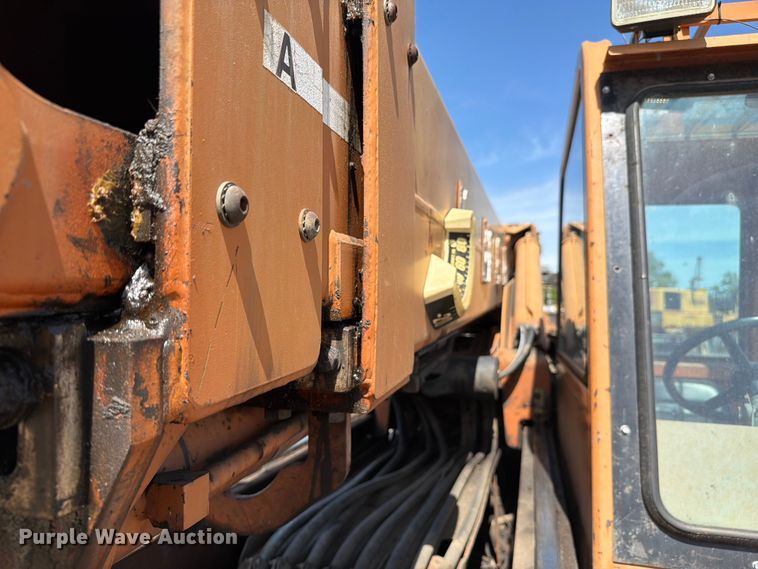 image for item FC3059 1995 Lull 844C-42 telehandler