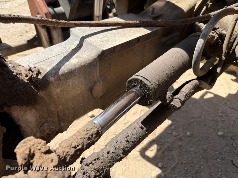 image for item FC3059 1995 Lull 844C-42 telehandler