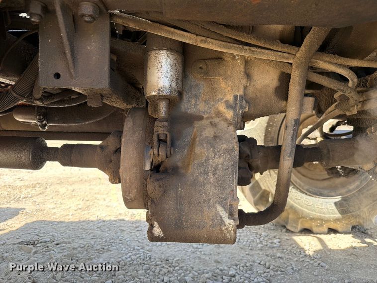 image for item FC3059 1995 Lull 844C-42 telehandler