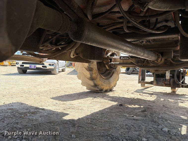 image for item FC3059 1995 Lull 844C-42 telehandler