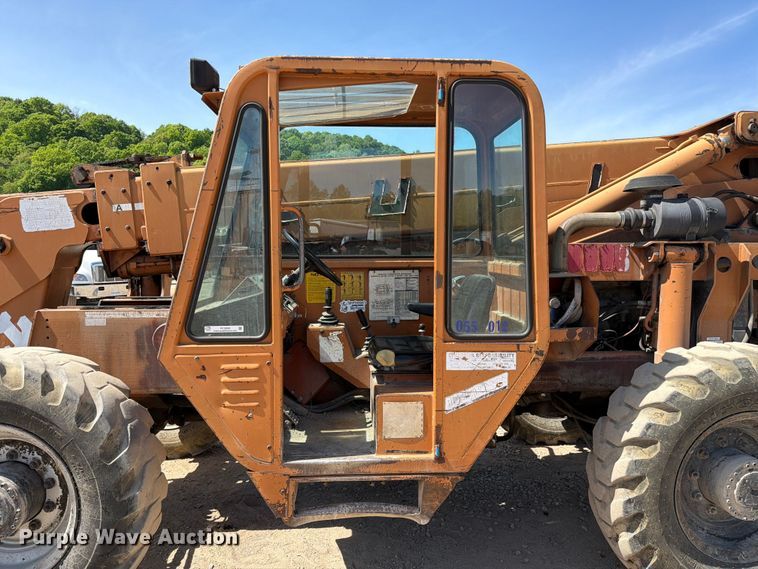 image for item FC3059 1995 Lull 844C-42 telehandler