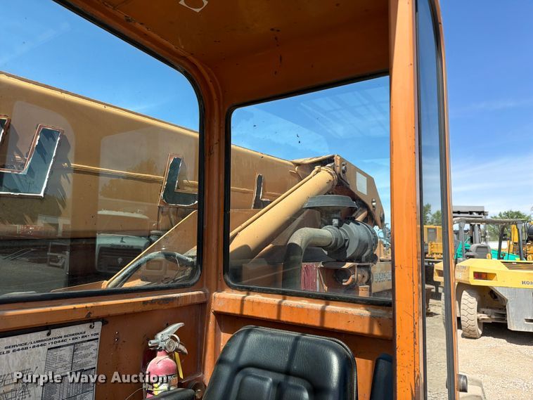 image for item FC3059 1995 Lull 844C-42 telehandler