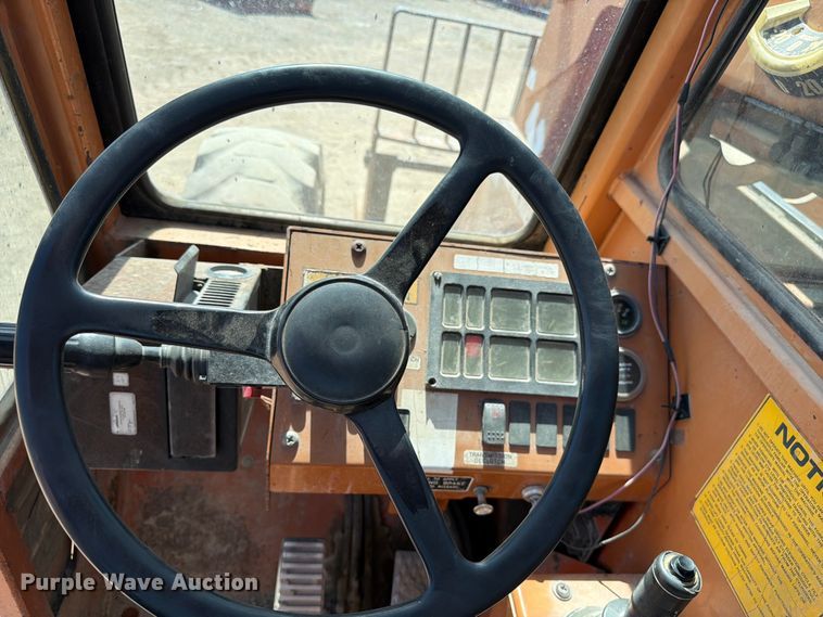 image for item FC3059 1995 Lull 844C-42 telehandler