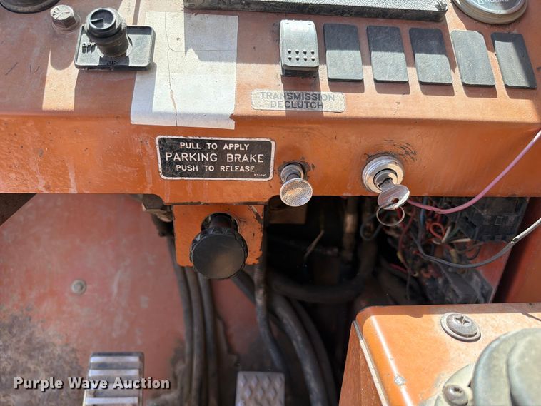 image for item FC3059 1995 Lull 844C-42 telehandler
