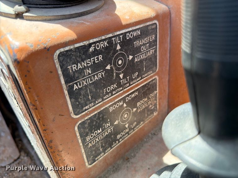 image for item FC3059 1995 Lull 844C-42 telehandler