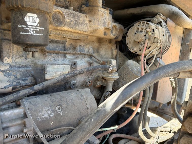 image for item FC3059 1995 Lull 844C-42 telehandler