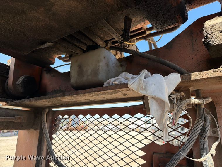 image for item FC3059 1995 Lull 844C-42 telehandler