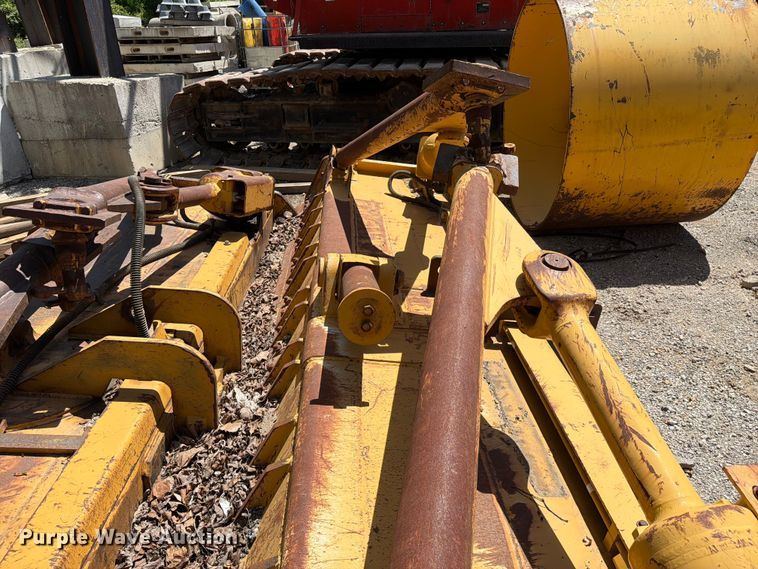 image for item FC3060 Caterpillar dozer blade