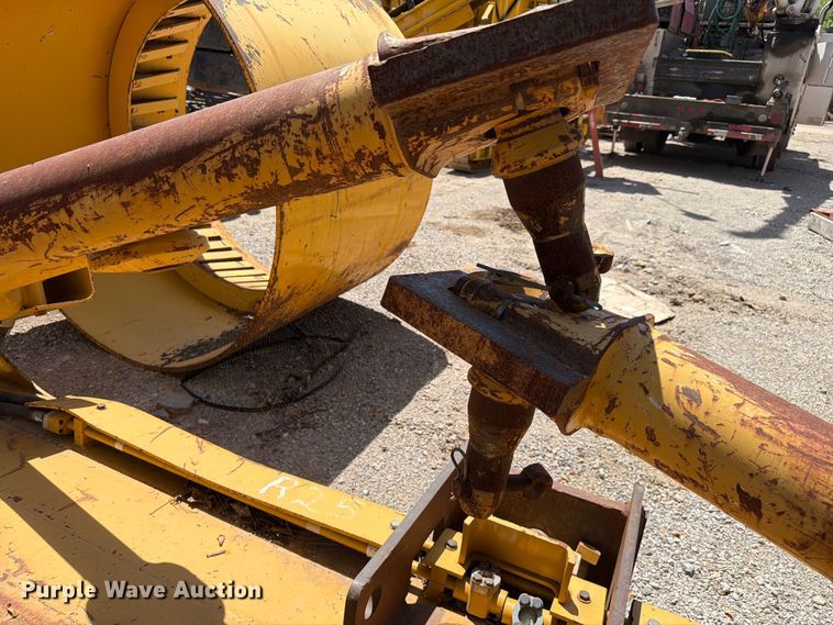 image for item FC3060 Caterpillar dozer blade