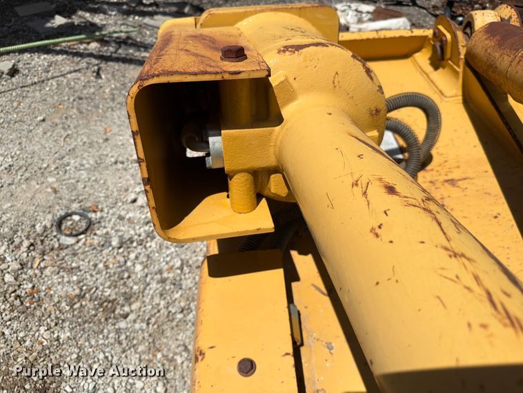 image for item FC3060 Caterpillar dozer blade