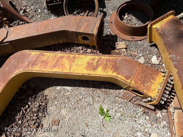 image for item FC3060 Caterpillar dozer blade