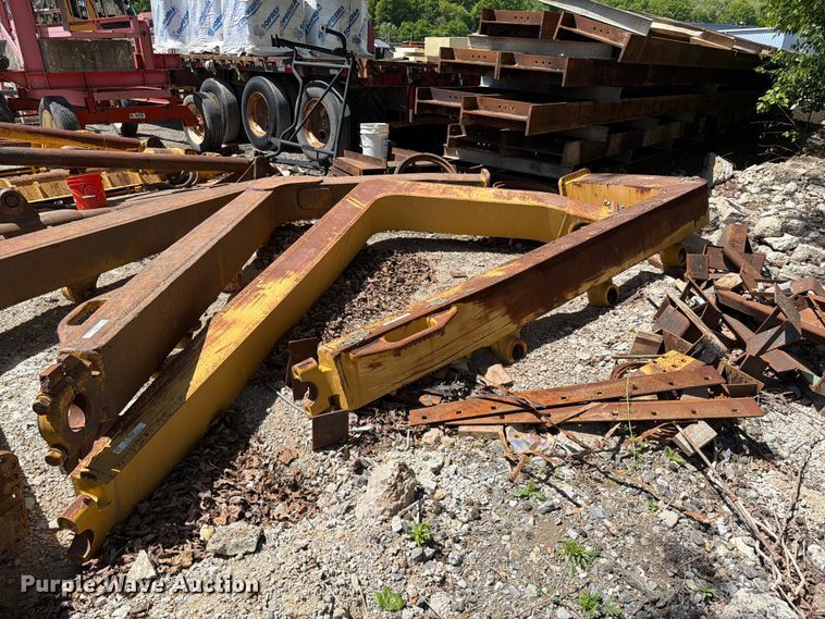 image for item FC3060 Caterpillar dozer blade