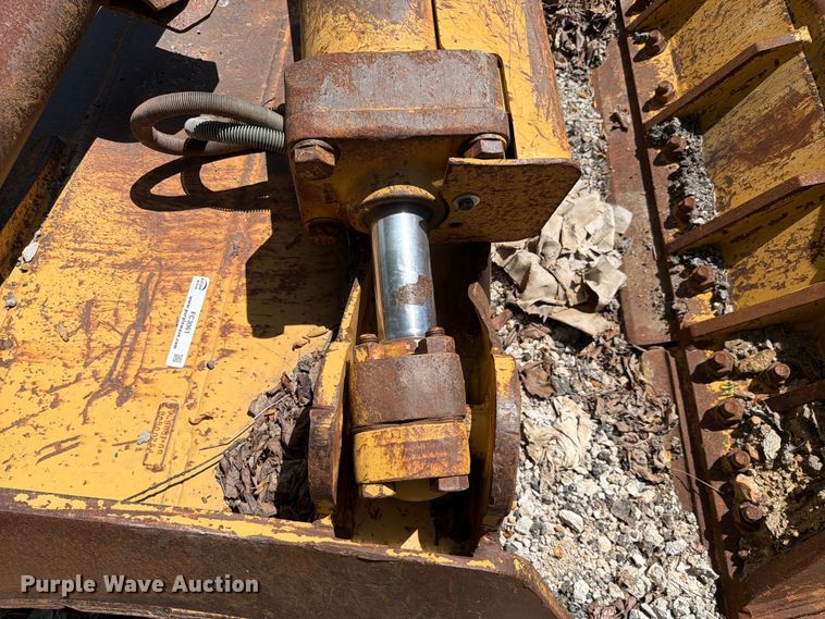 image for item FC3061 Caterpillar dozer blade