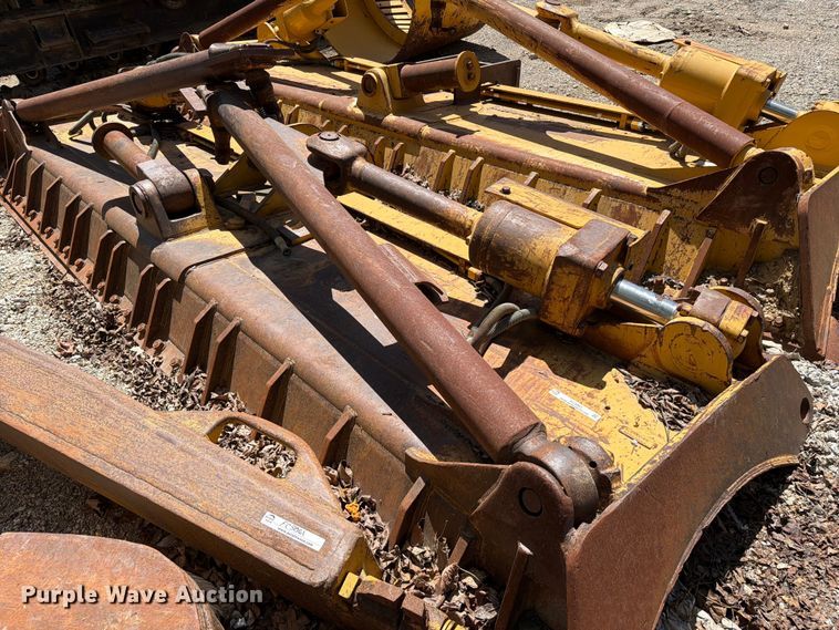 image for item FC3061 Caterpillar dozer blade