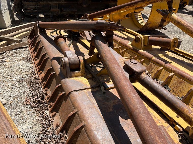 image for item FC3061 Caterpillar dozer blade