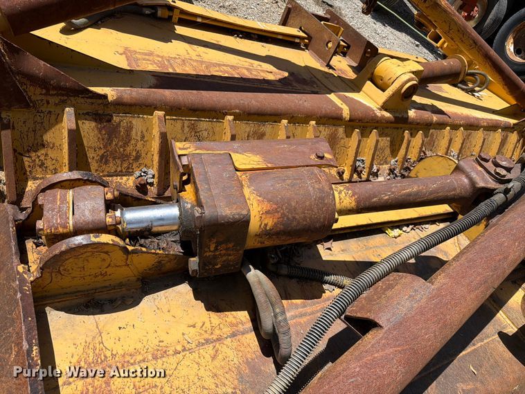 image for item FC3061 Caterpillar dozer blade