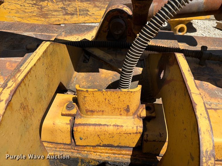 image for item FC3061 Caterpillar dozer blade