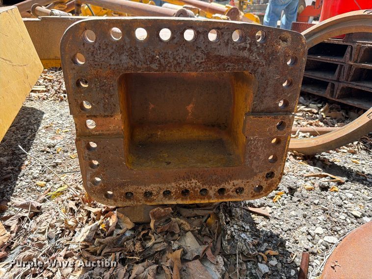 image for item FC3061 Caterpillar dozer blade