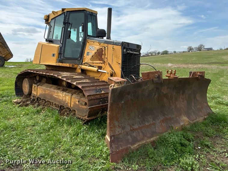 image for item FC4574 2010 John Deere 750J LGP Dozer