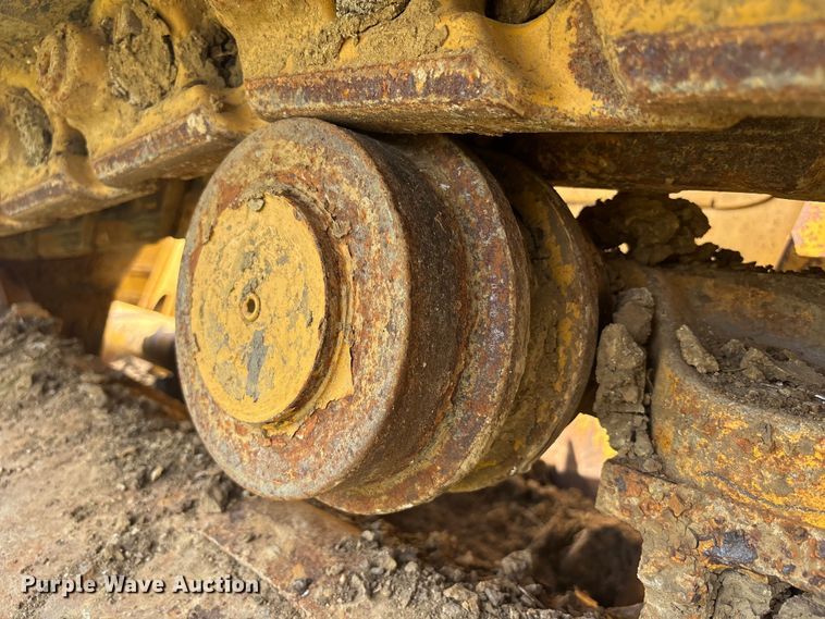 image for item FC4574 2010 John Deere 750J LGP Dozer